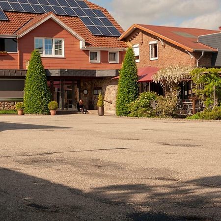 Schlueter Hotel & Restaurant Wankendorf Dış mekan fotoğraf