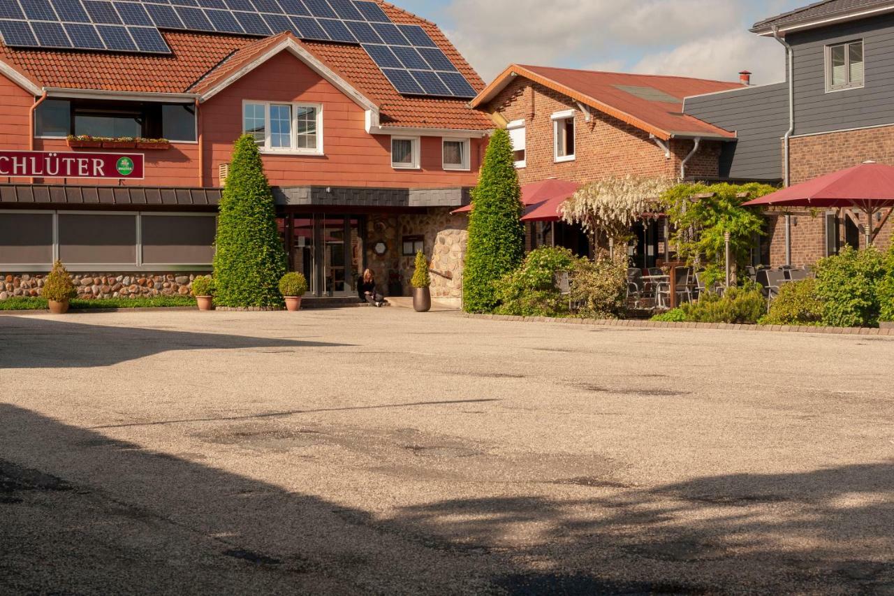 Schlueter Hotel & Restaurant Wankendorf Dış mekan fotoğraf